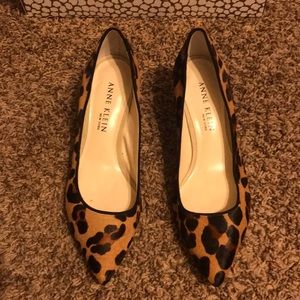 Anne Klein leopard print heel